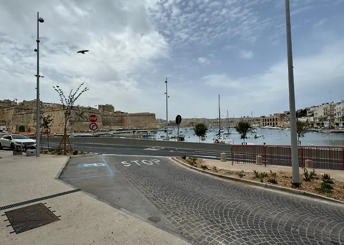 Marea Seafront Daire Kalkara
